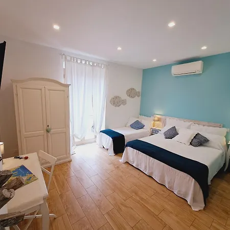 Apartment 5 Terre Gate