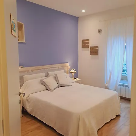 Apartment 5 Terre Gate *